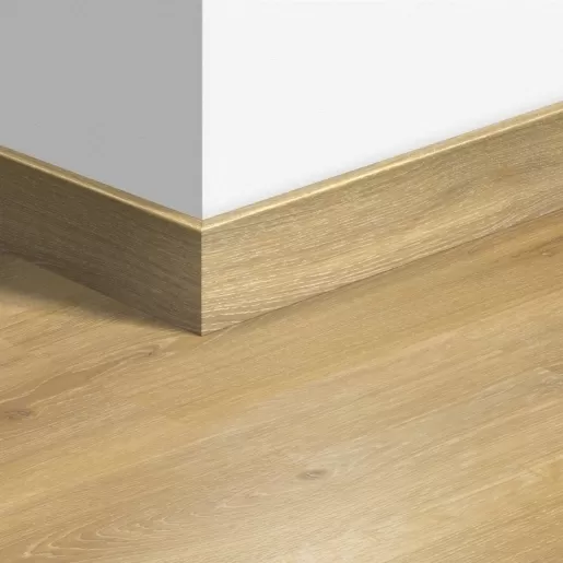 Плинтус Quick-Step QSPSKR03180